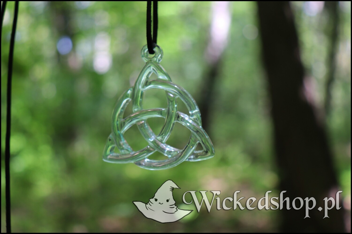 Amulet-Celtycki-RingTriquetra-Lesna-Mgielka_5B2265D_1200.jpg